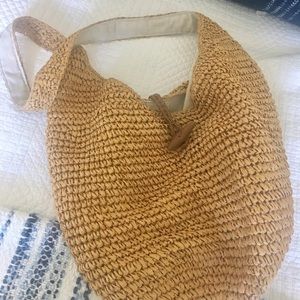 Straw hobo bag